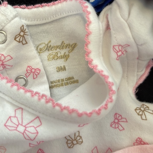 SOLD-Baby girl bundle 0-3 months - Picture 10 of 14
